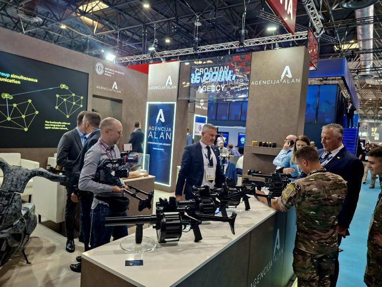 eurosatory 3.jpg